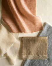 Load image into Gallery viewer, Luna | Heron